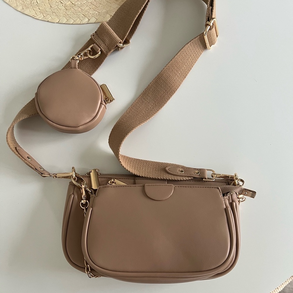 Multipurpose Cross-Body Bag - Picture 5 of 5